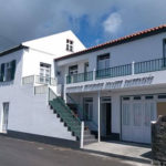 Fachada da cooperativa de artesanado, ilha de são jorge, explore são jorge